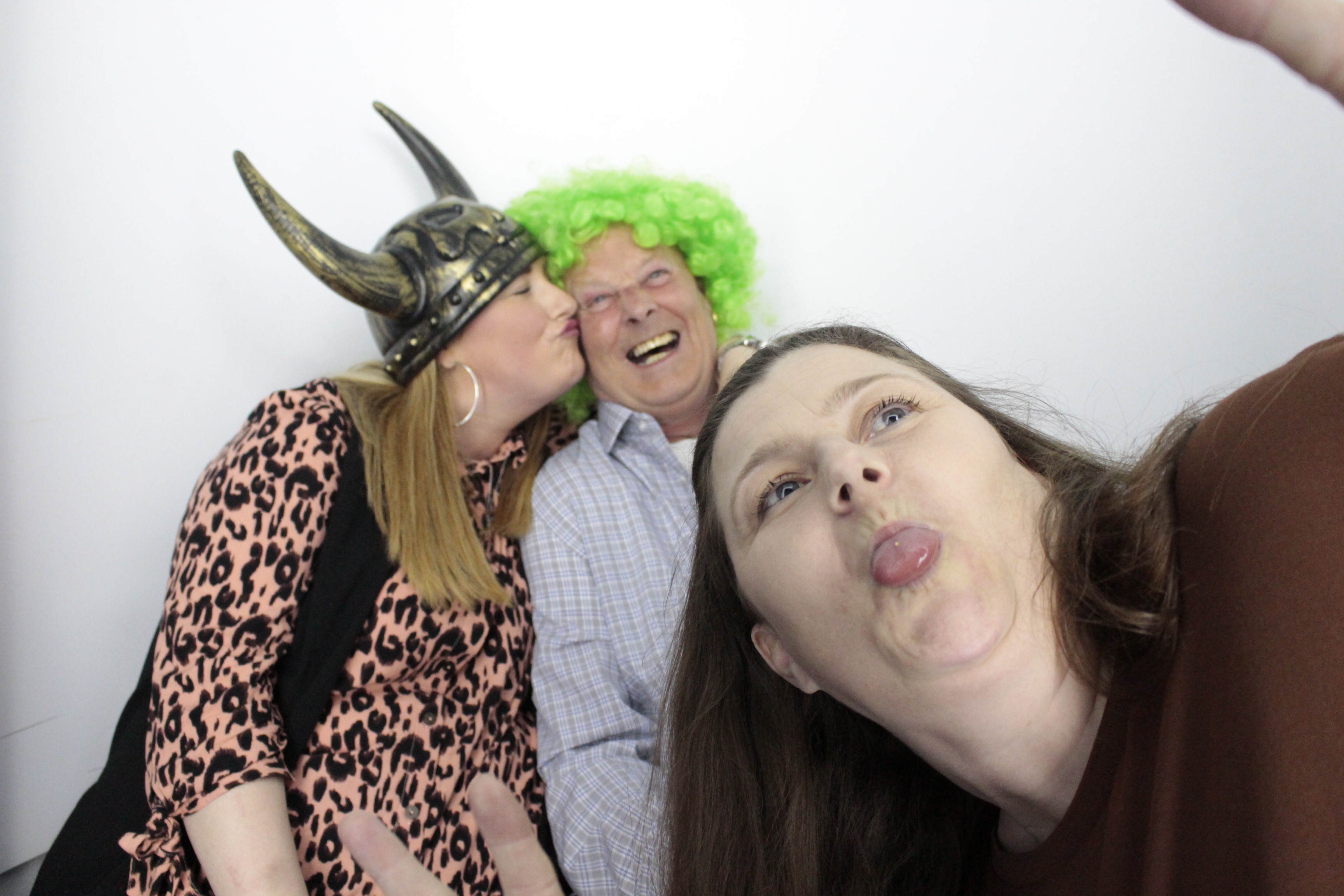 Mandy's 60th  Birthday Party | View more photos from the event at gallery.myphotoboothexperience.co.uk/u/MyPhotoBoothExperienceLtd/Mandys-60th-Birthday-Party